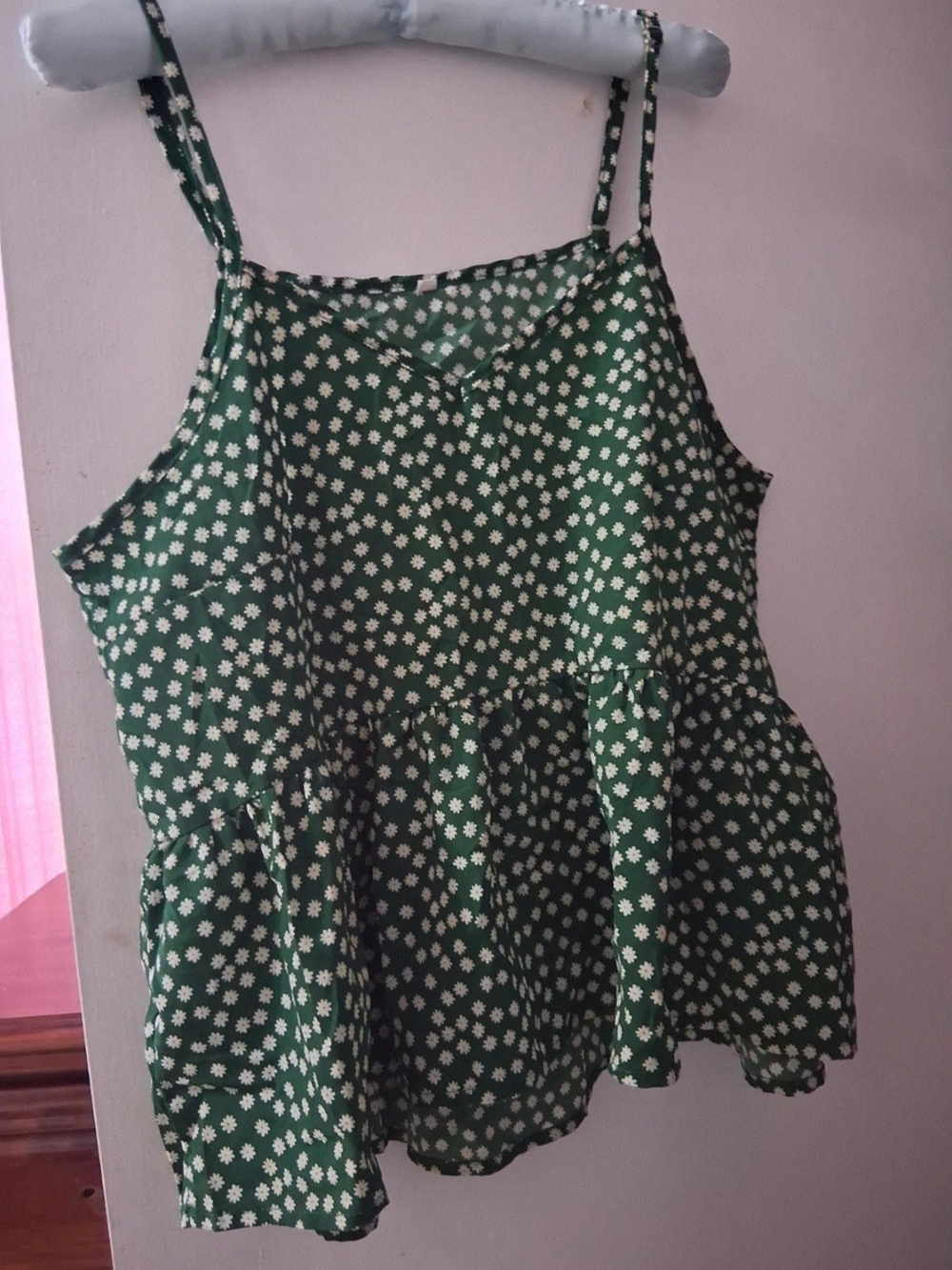 SHEIN Green Floral Spaghetti Strap Peplum Camisole